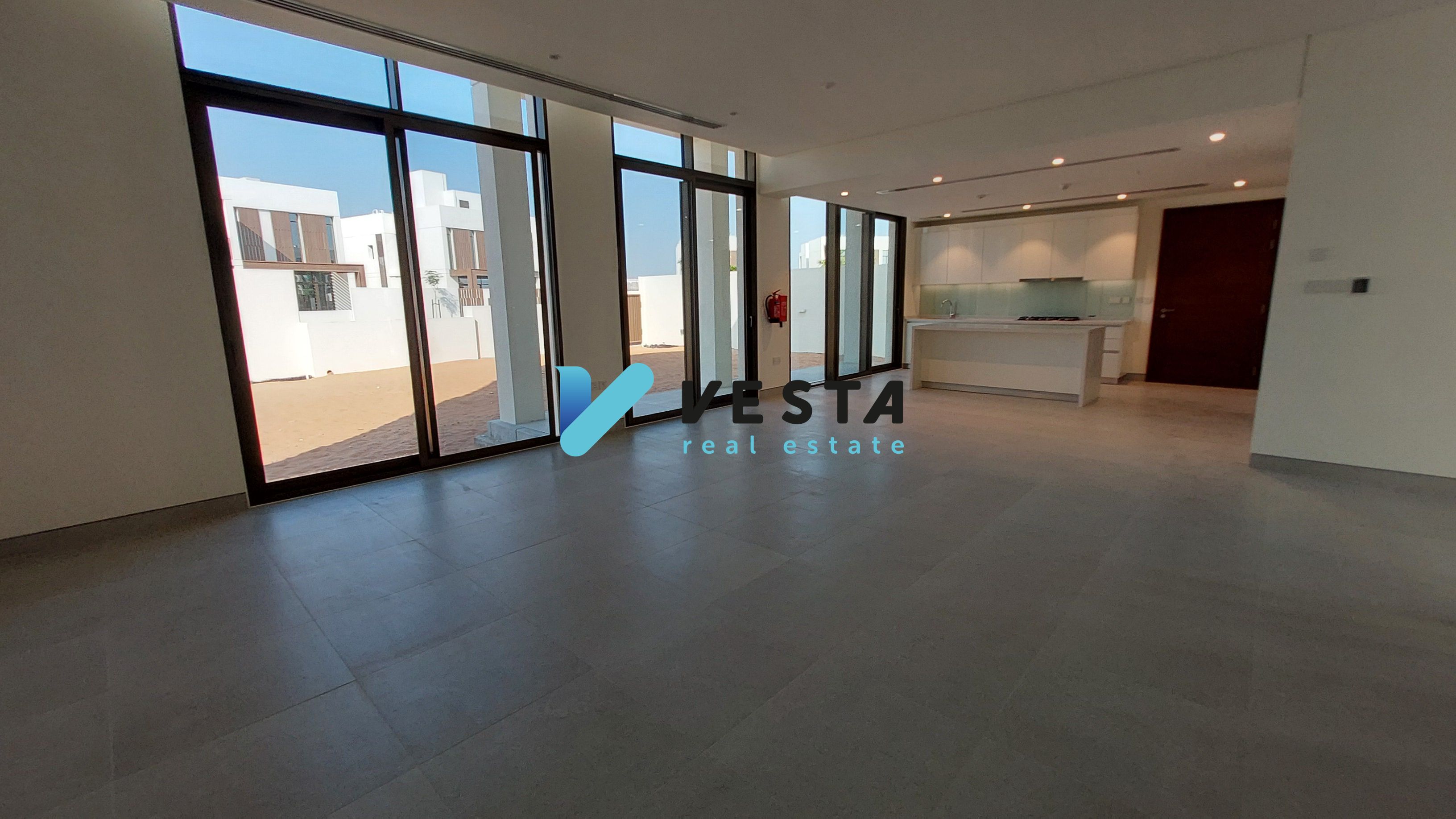 Single Row Corner | V4 Executive Type | Fully Upgraded Interiors | Ample Layout