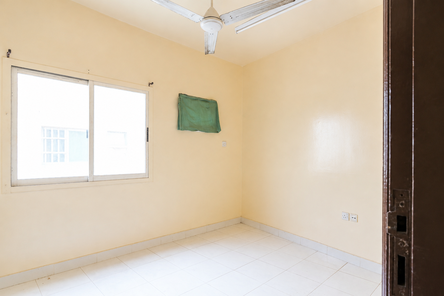 Ready to Move | Bright Apartment | with Balcony