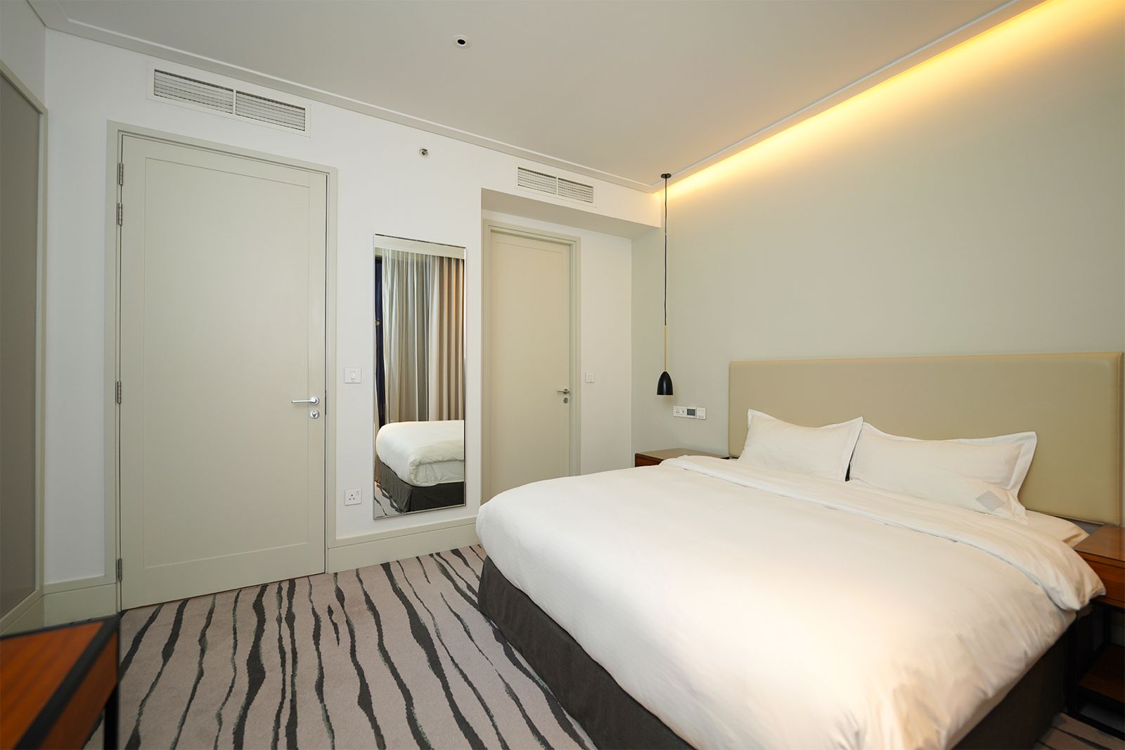 Burj Khalifa View | Furnished | All Bills Included