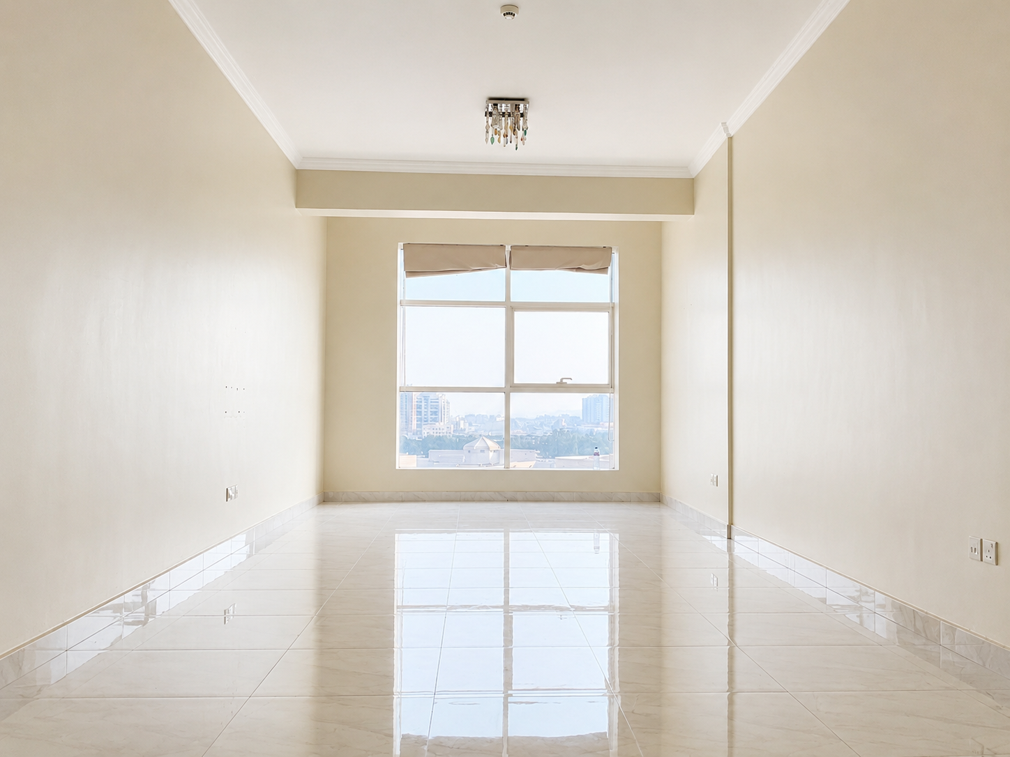 Spacious 1BR | Kitchen Appliances Included | 2 Bathrooms | 828 Sq. Ft.