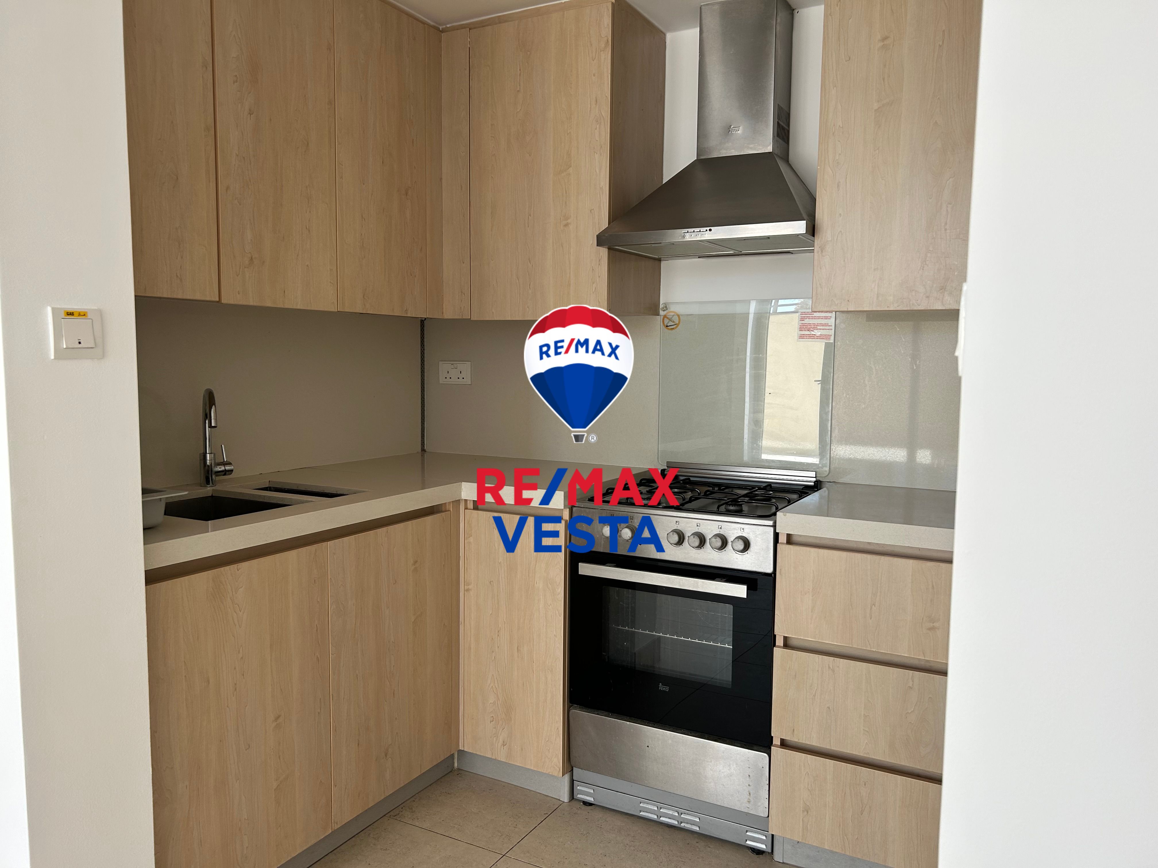Upcoming Unit | Direct to Beach | Spacious Layout | Beach Access