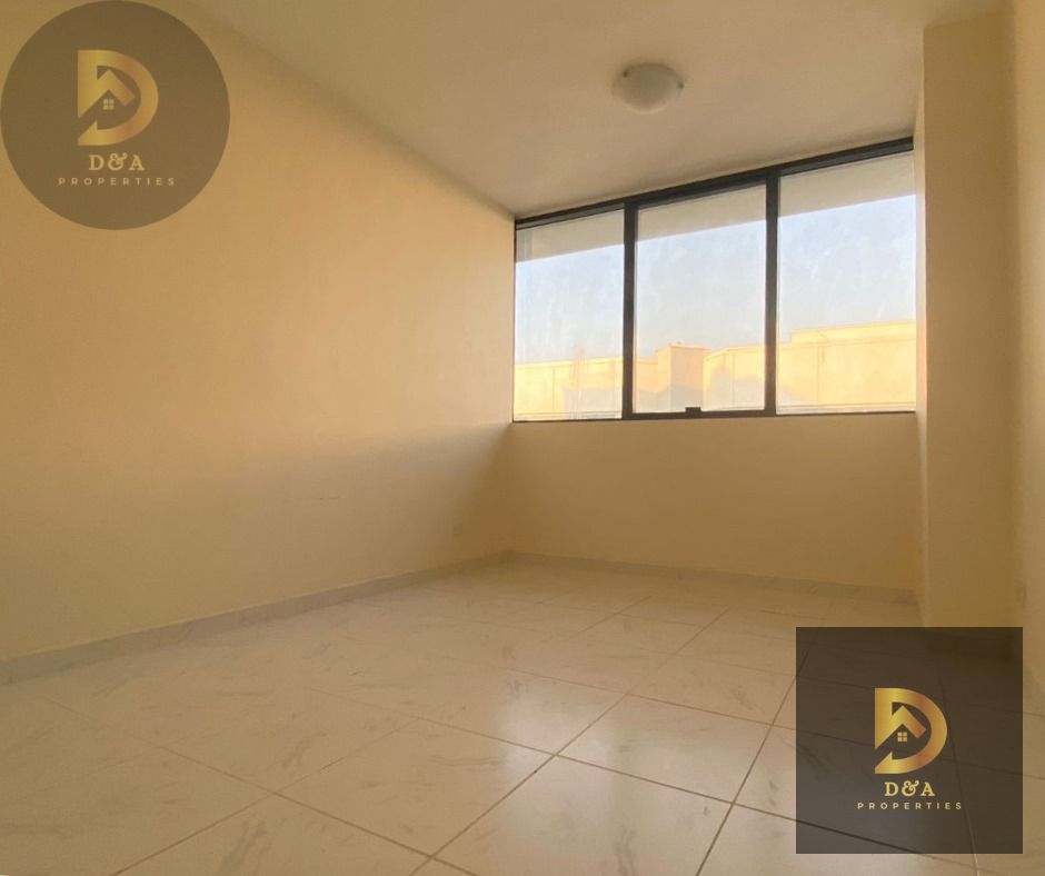 Spacious 3-Bedroom Apartment in Golden Sands 7, Al Mankhool, Bur Dubai | NO COMMISSION