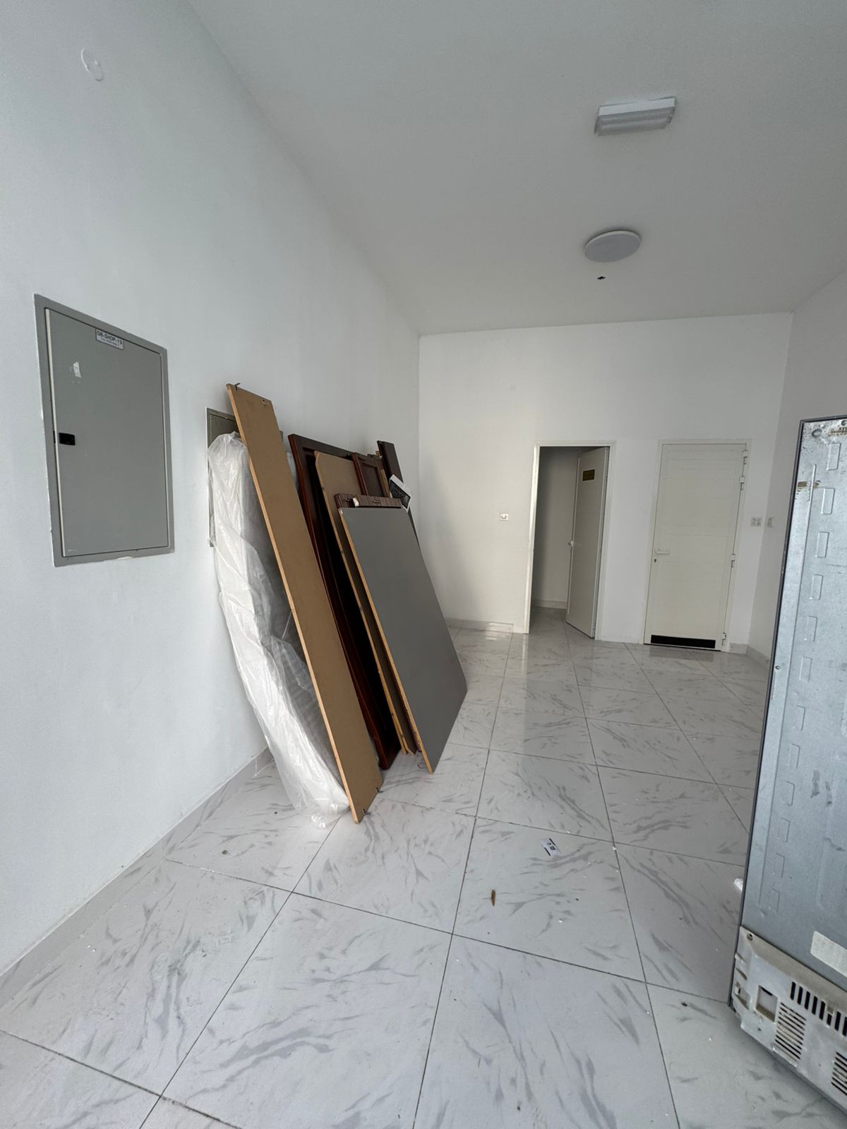 Commercial Shop | For Rent at Al Karama