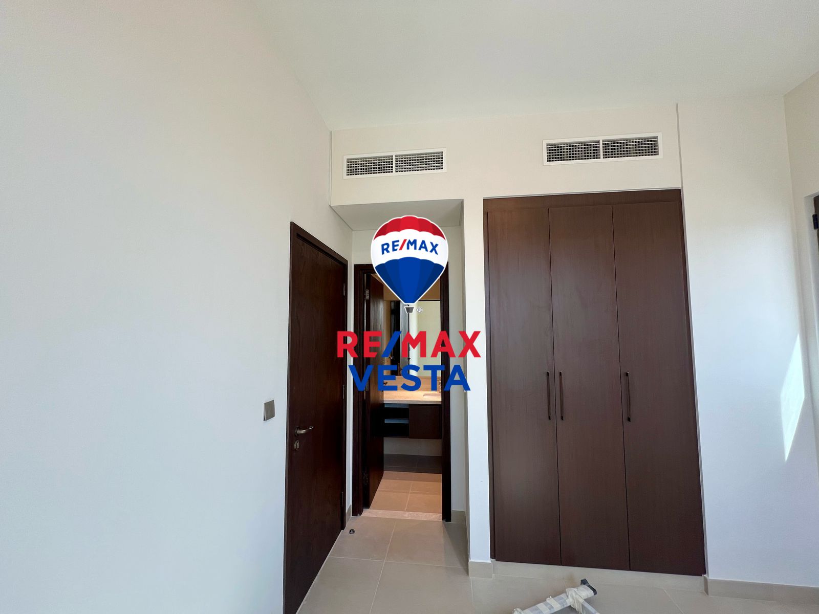 Brand New | Premium Location | Single Row | Vacant