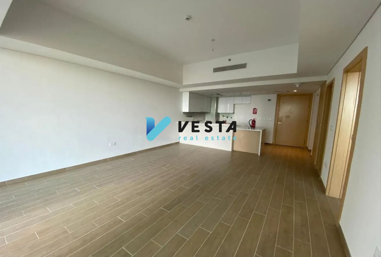 Ready to move in | Partial Sea and Golf View | Premium Location