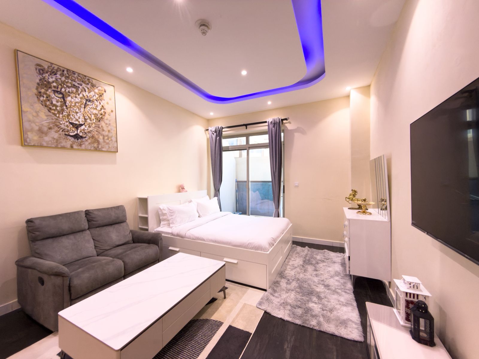 Furnished studio in Plazzo Heights