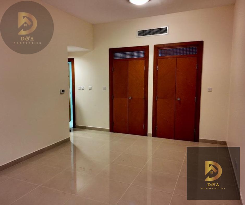 Exclusive 4 Bedroom Apartment in Golden Sands 9, Al Mankhool, Bur Dubai | NO COMMISSION