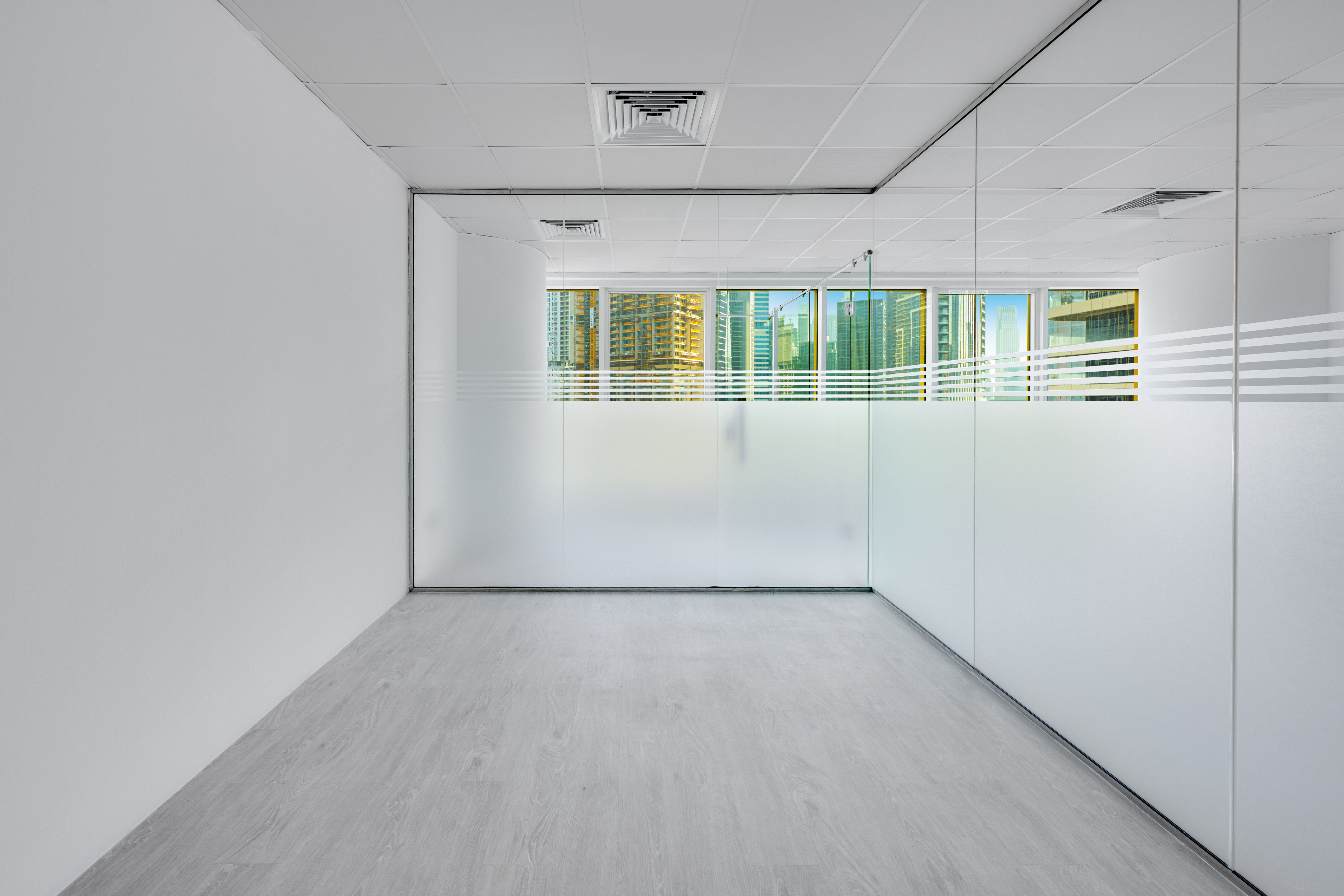 Bright Office Space | City Views | Ready to Move