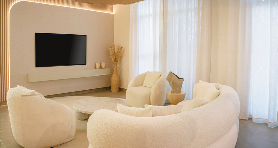 Lagoon-Side Serenity | Modern Townhouse | Sharjah