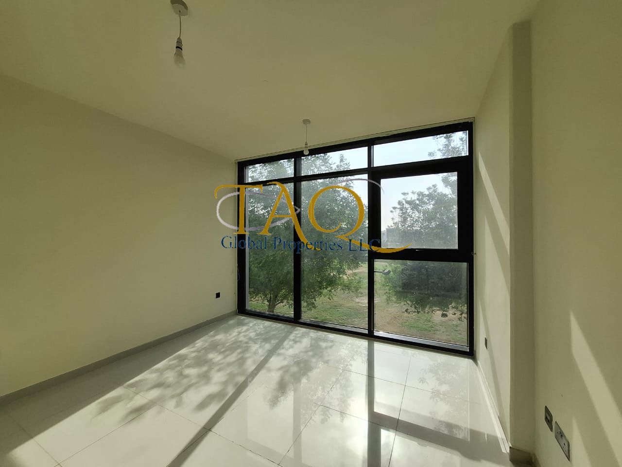 Property Image 1 Property image 1