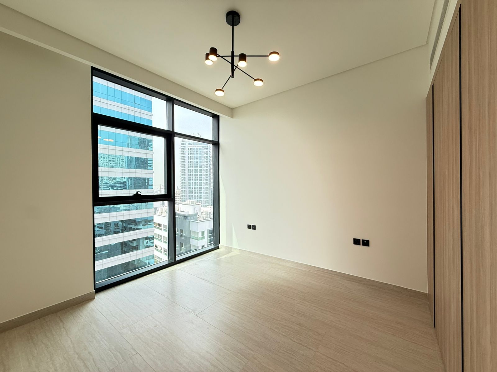 Huge Layout | Brand New Building | Near Metro