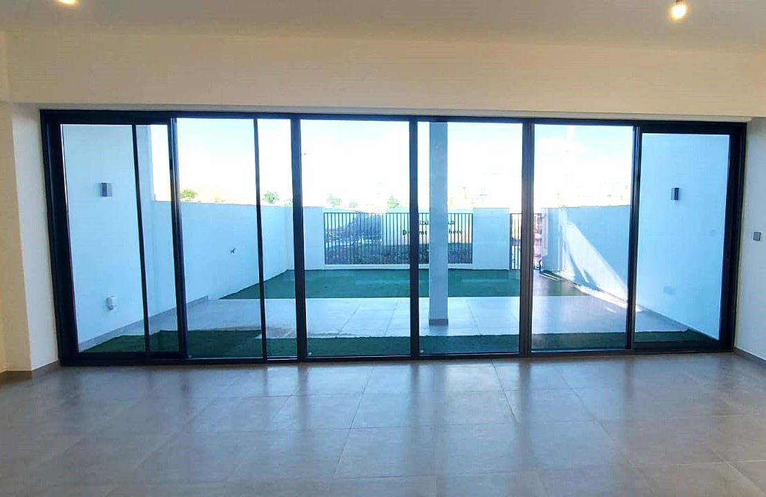Specious layout | Close to amenities | Maid's room