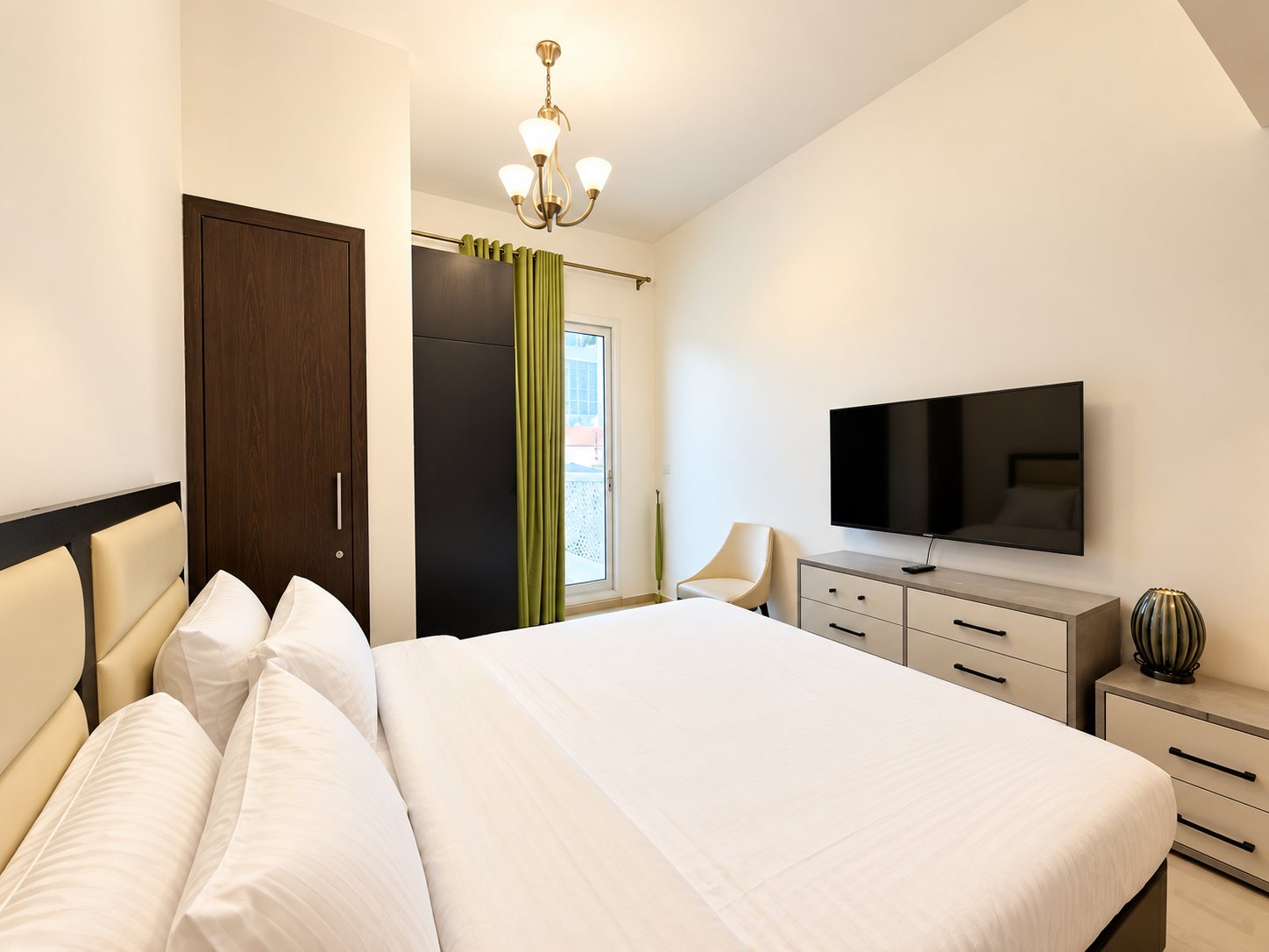 Furnished studio in Hanover Square
