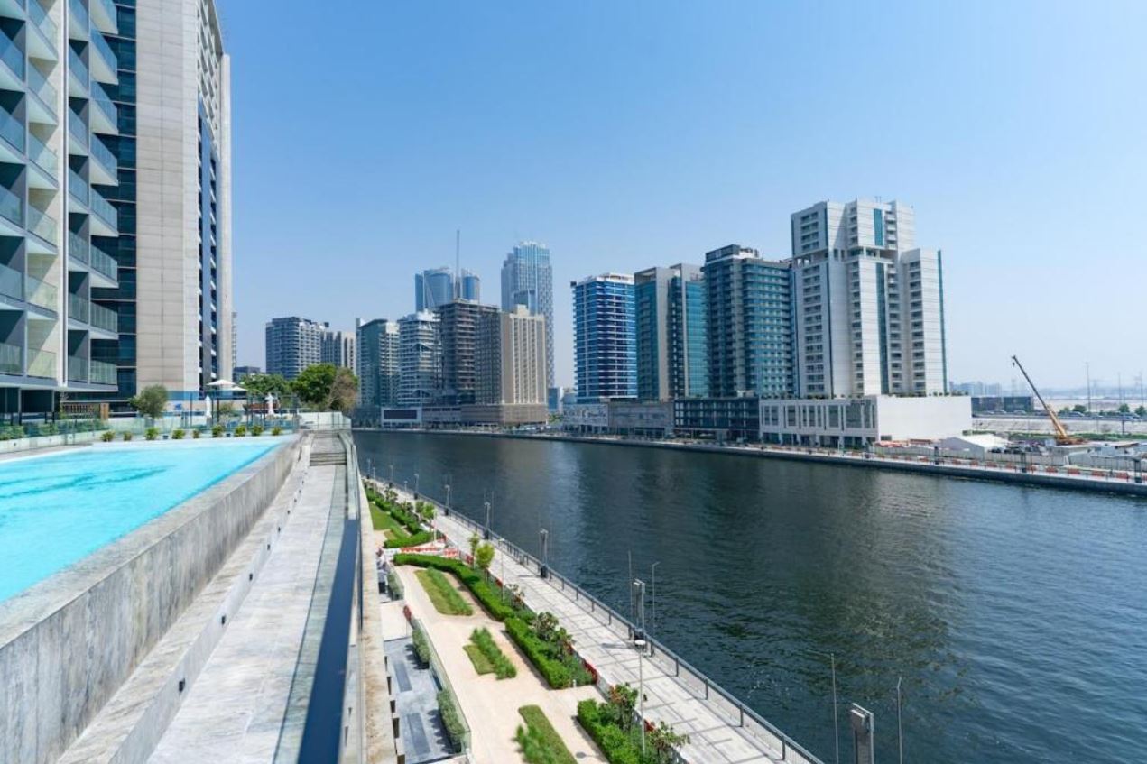 Canal View Residence | Luxury Living | Resort-Style Amenities