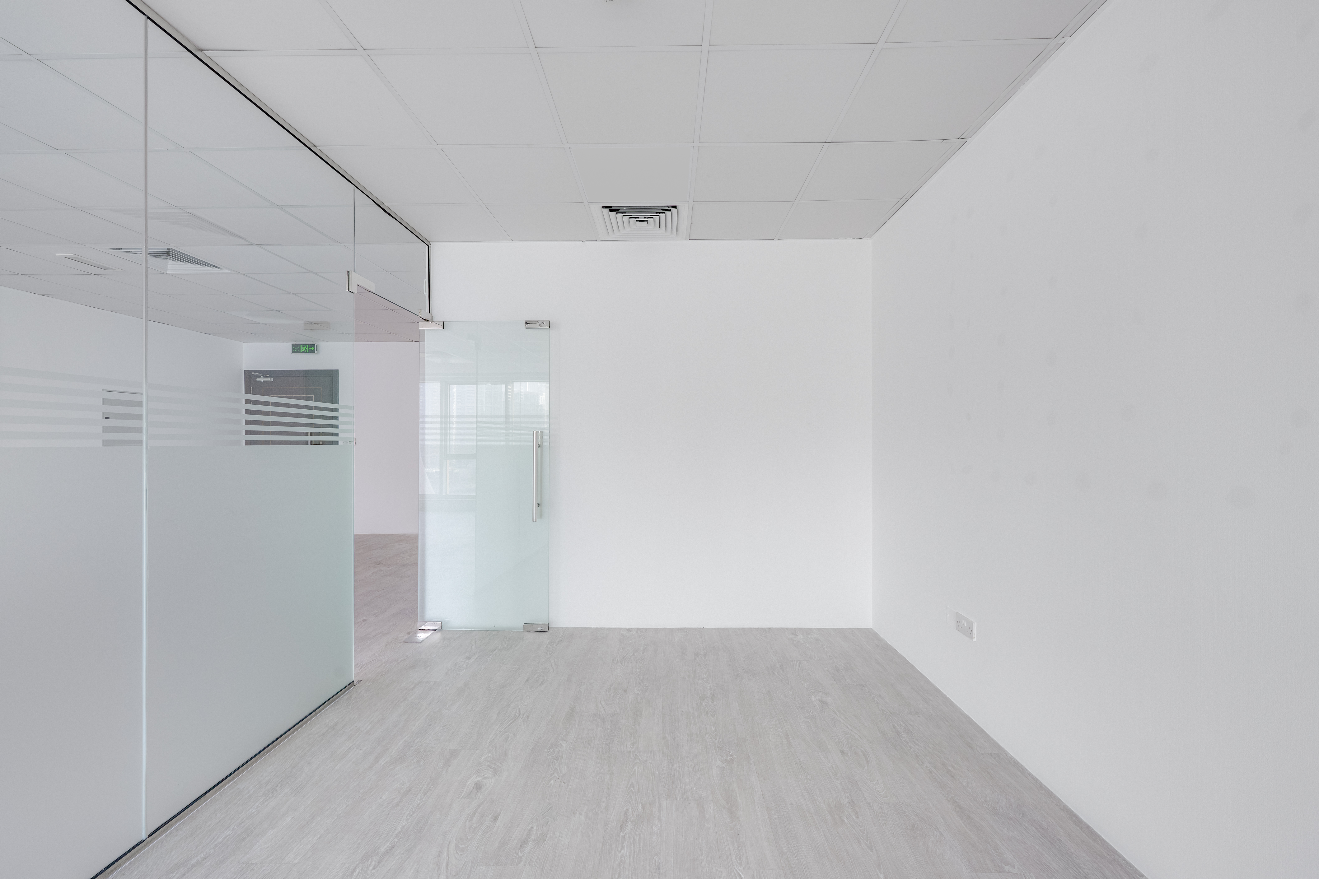 Bright Office Space | City Views | Ready to Move