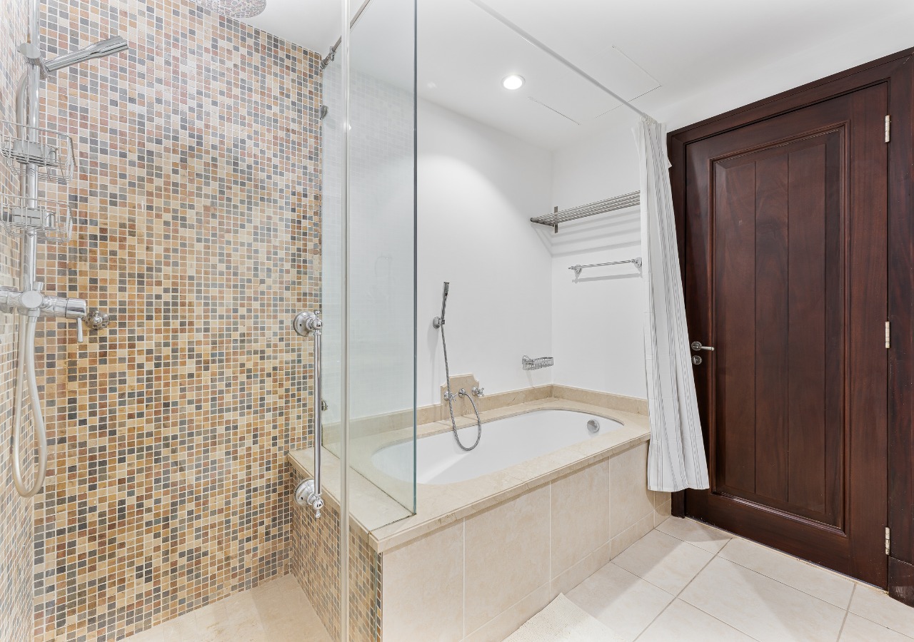 Luxurious Apartment | Fully Furnished | Monthly 12500 Including Bills