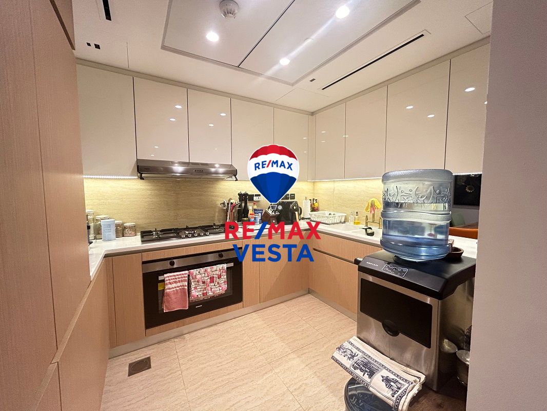 Elegant 2BR + Maid | Panoramic View  | Large Balcony | Luxury Facilities