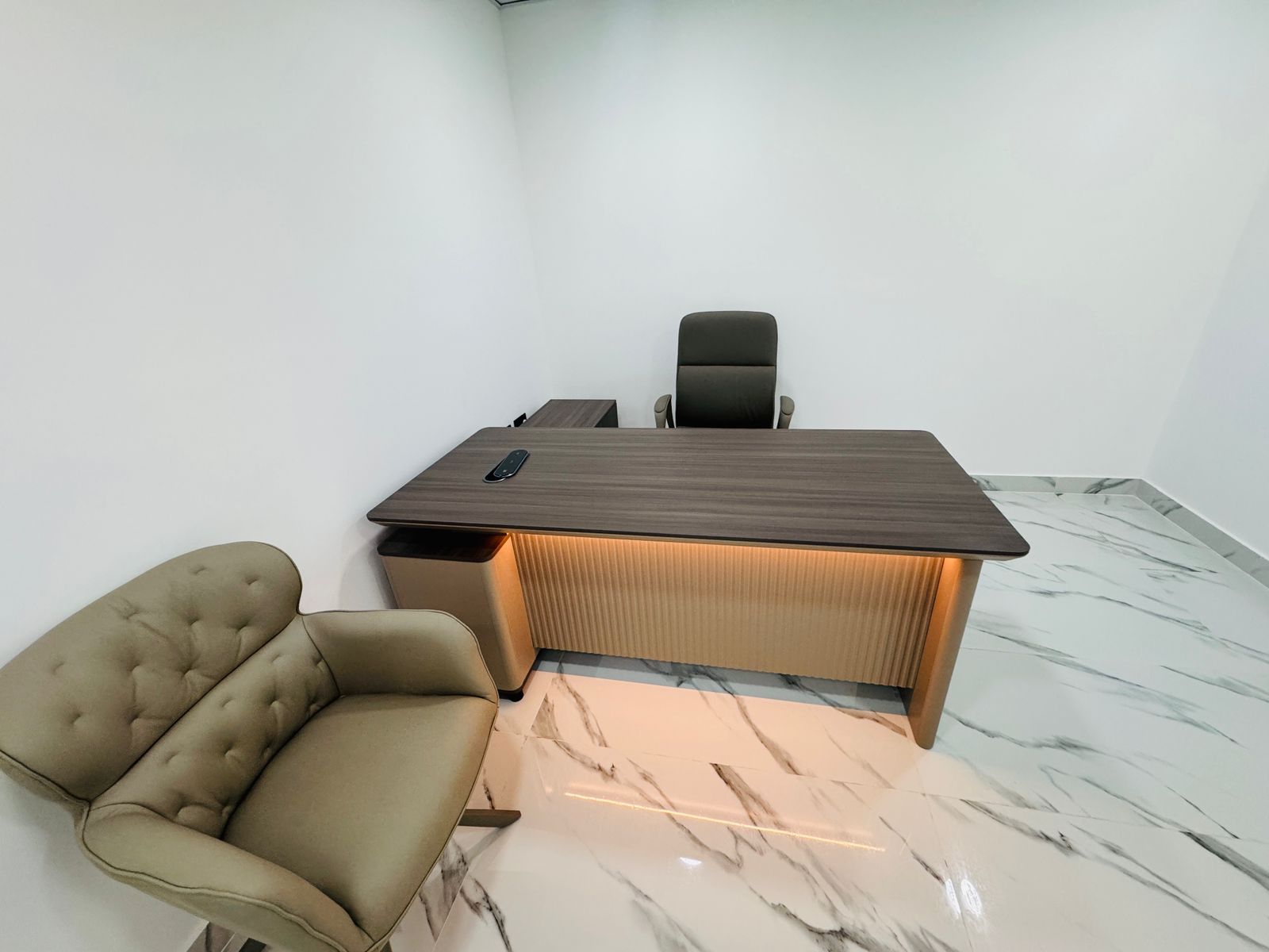 Office in Business Bay for Rent | Furnished Unit with Private Conference Room