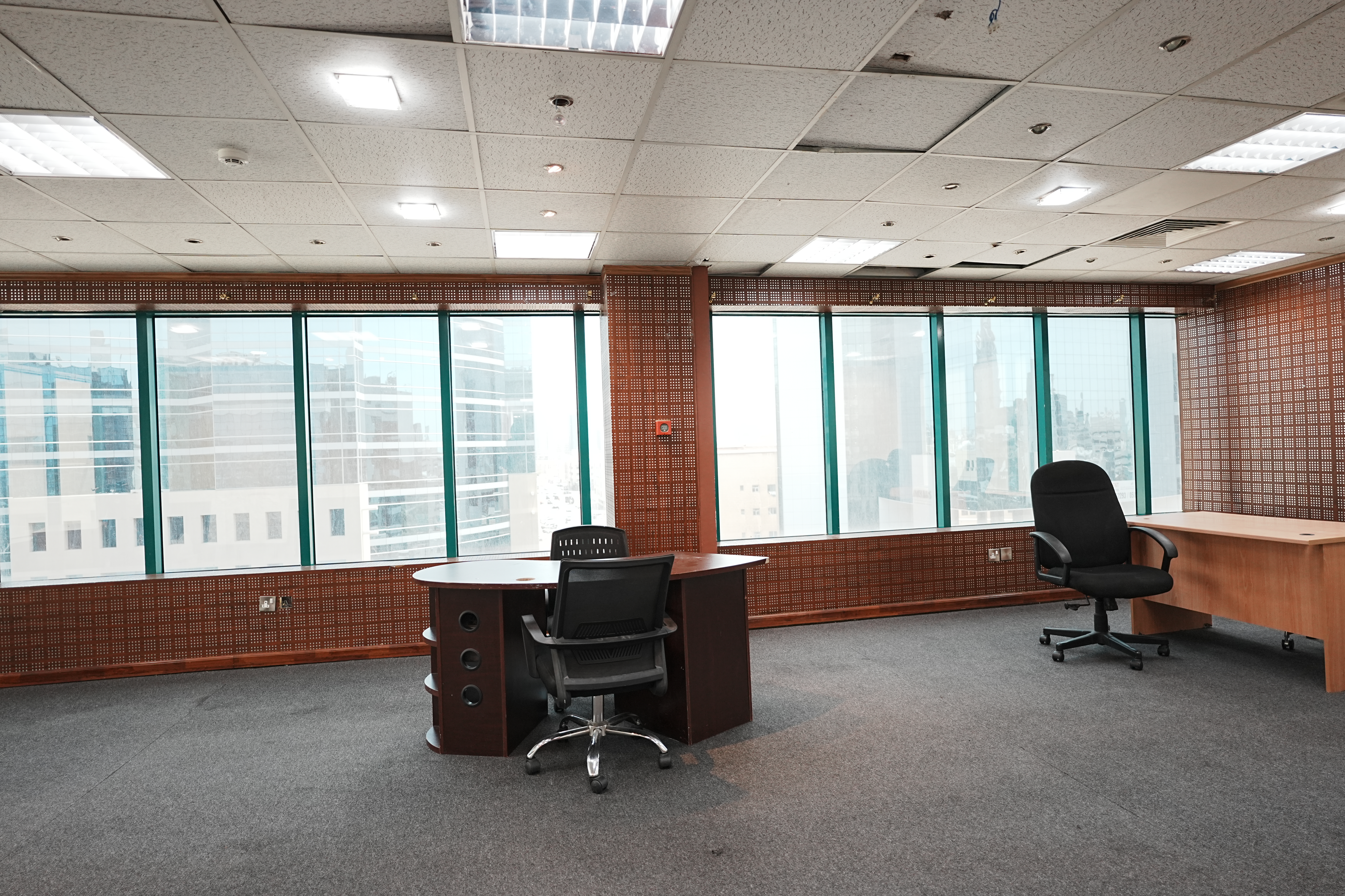 600 SQFT | Premium Office Space | Fully Furnished | Ready to Move In | Al Mankhool
