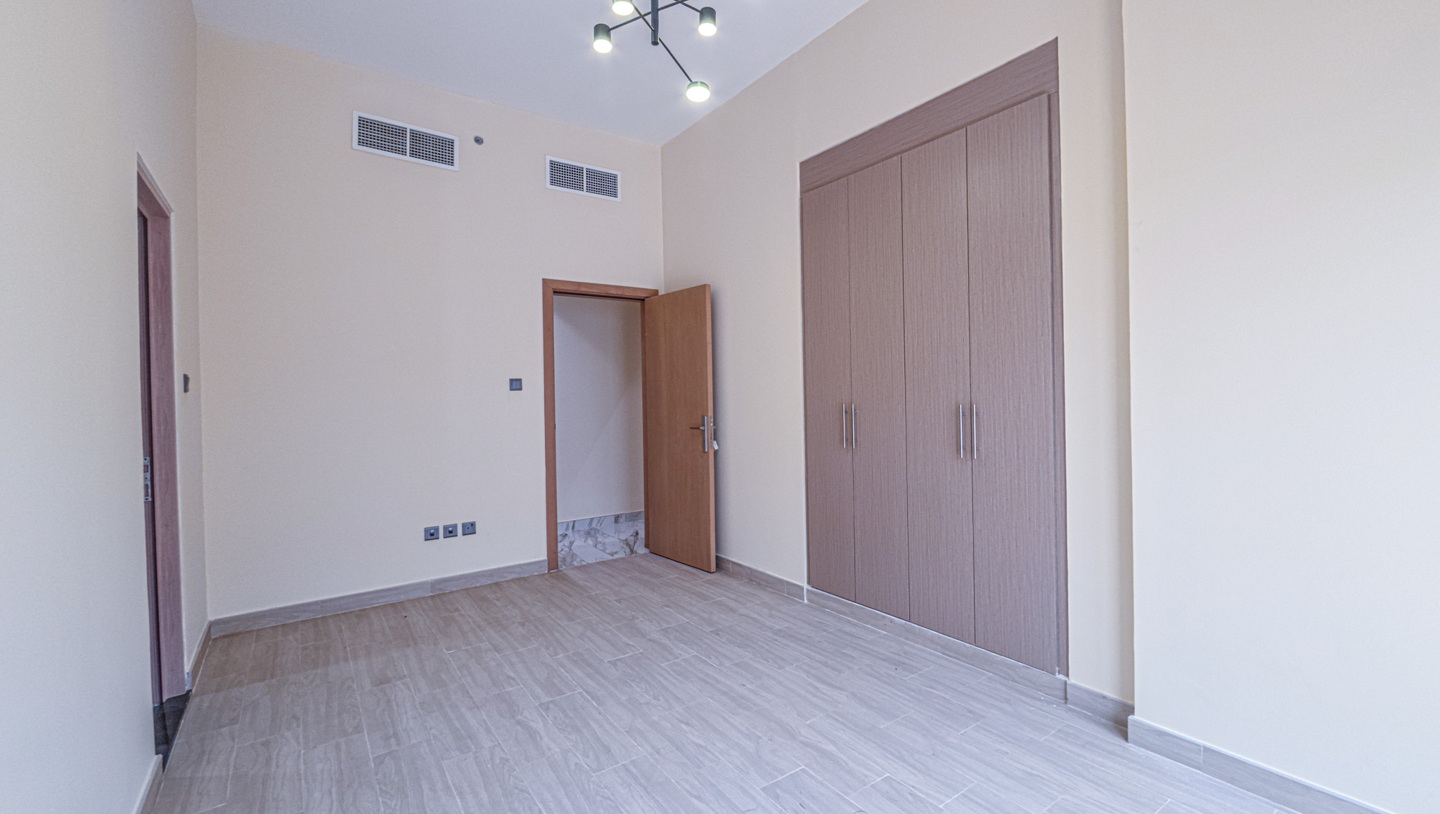 Well Maintained | Spacious Rooms | Community View