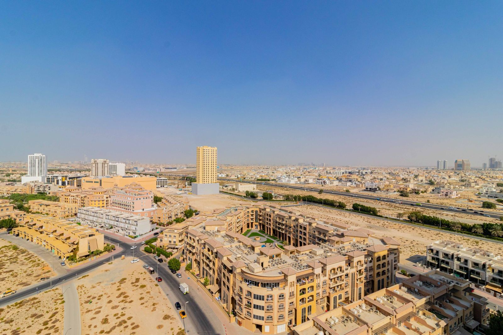 Spacious | Prime Location | Fully furnished