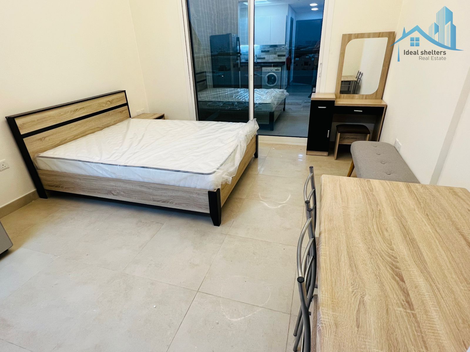 Azizi Plaza Building Guides | Bayut