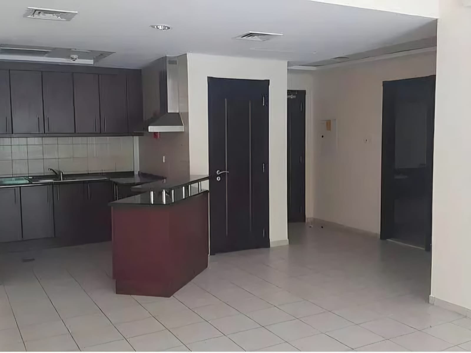 One Bedroom Converted In Two Bedroom | Next to Metro | Vacant