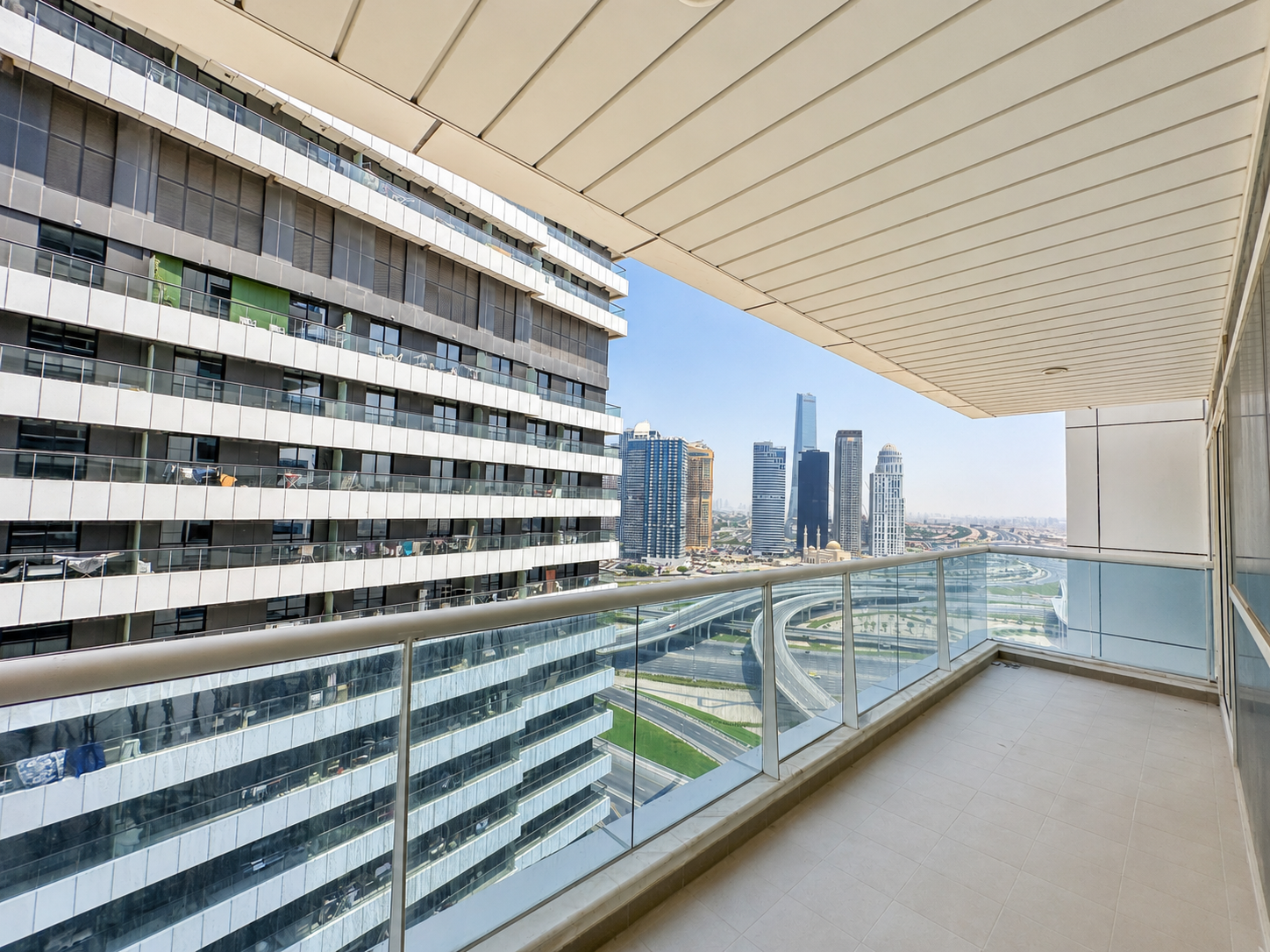 Stylish Marina Residence | Private Balcony | Prime Location