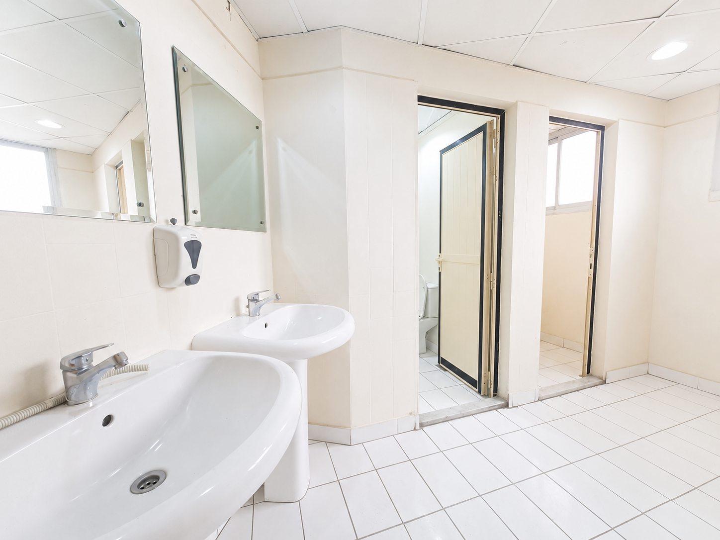 Modern Office Space | Near Al Ghubaiba Metro | Al Souk Al Kabeer | Fully Furnished