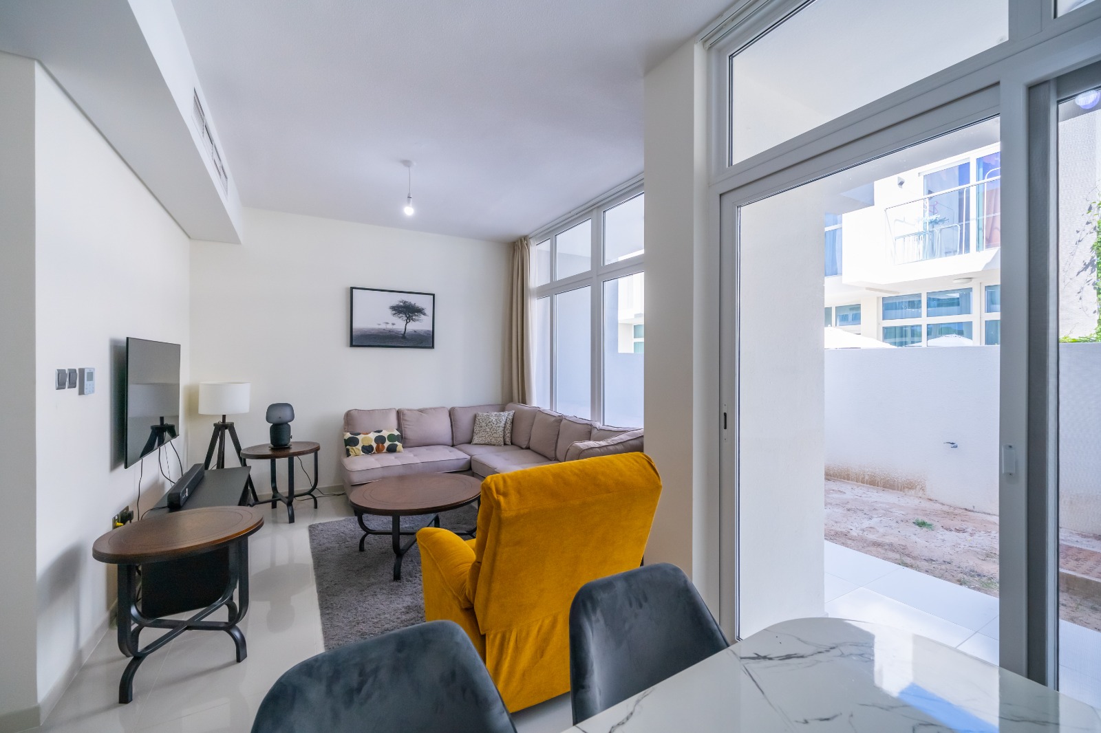 Investment Opportunity | Fully Furnished | Vacant · image 7