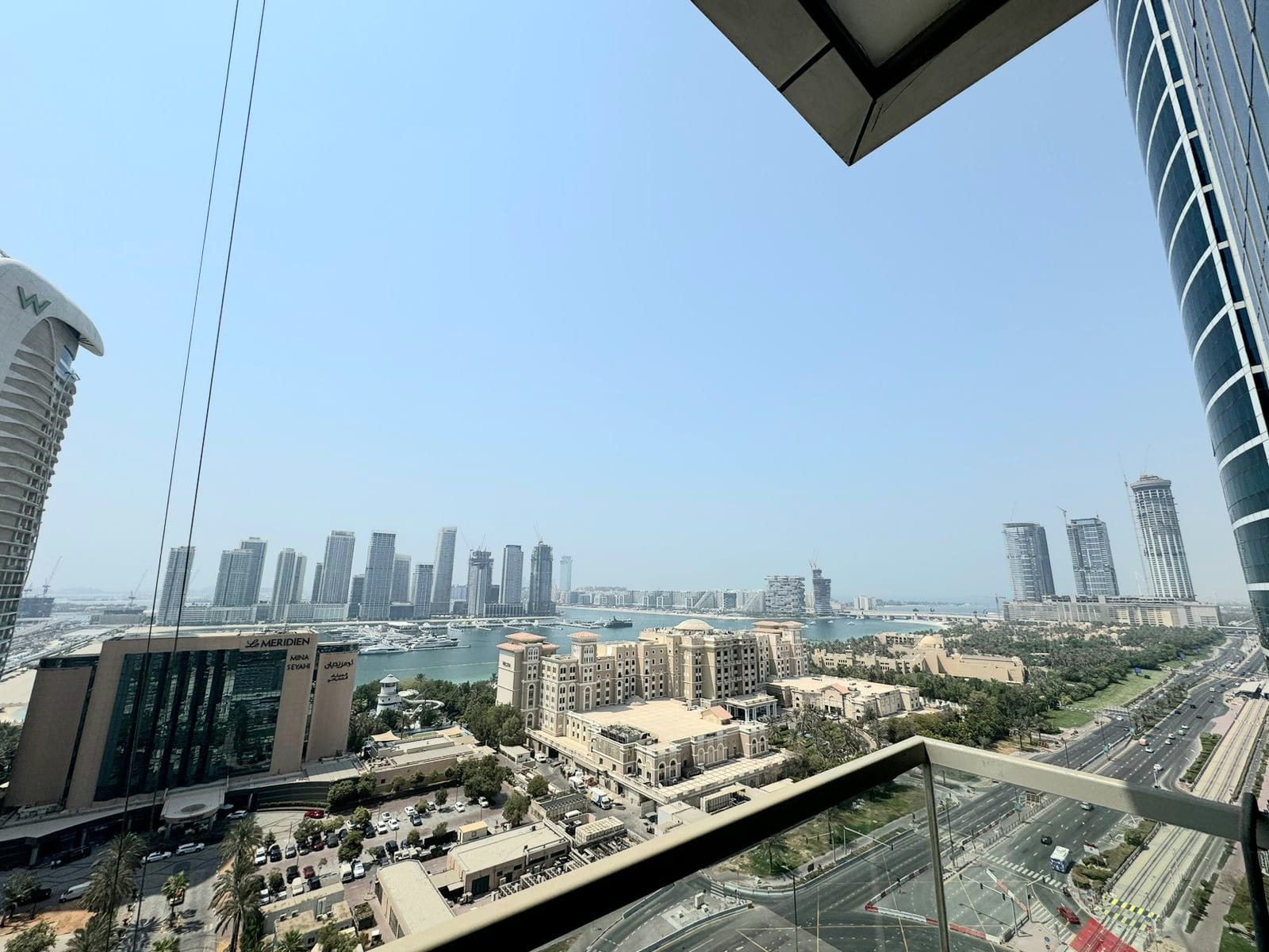 Sea View | Chiller free | Next to tram