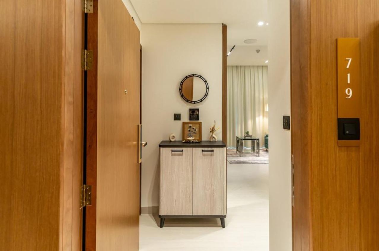 Canal View Residence | Luxury Living | Resort-Style Amenities