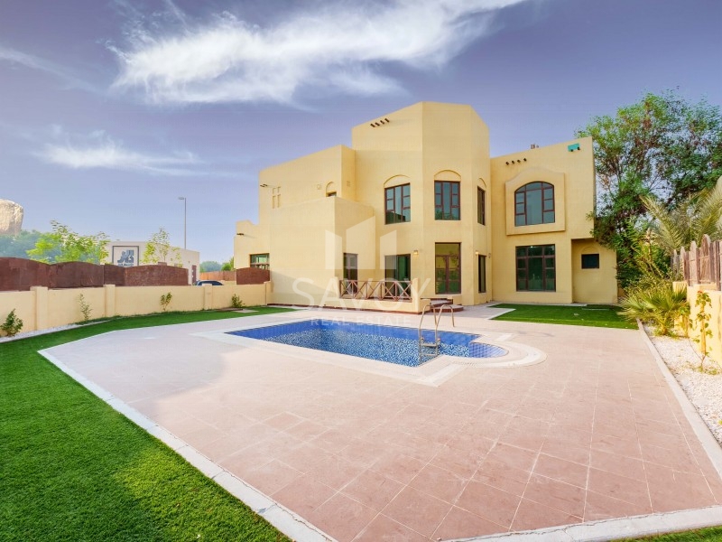 Sas Al Nakhl Village Area Guide Bayut