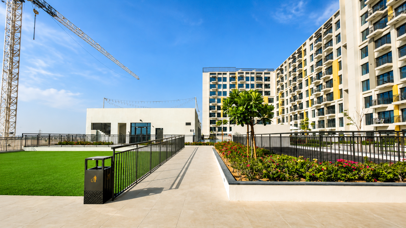 Bright Layout | Unfurnished Studio | Community View