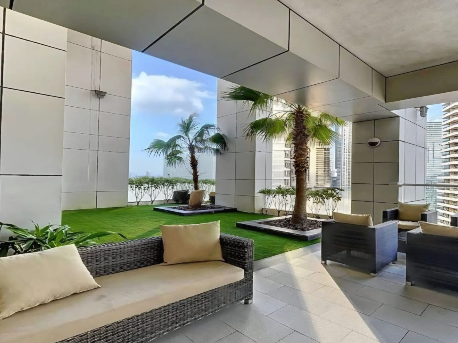 Sea View | High Floor |Prime Location