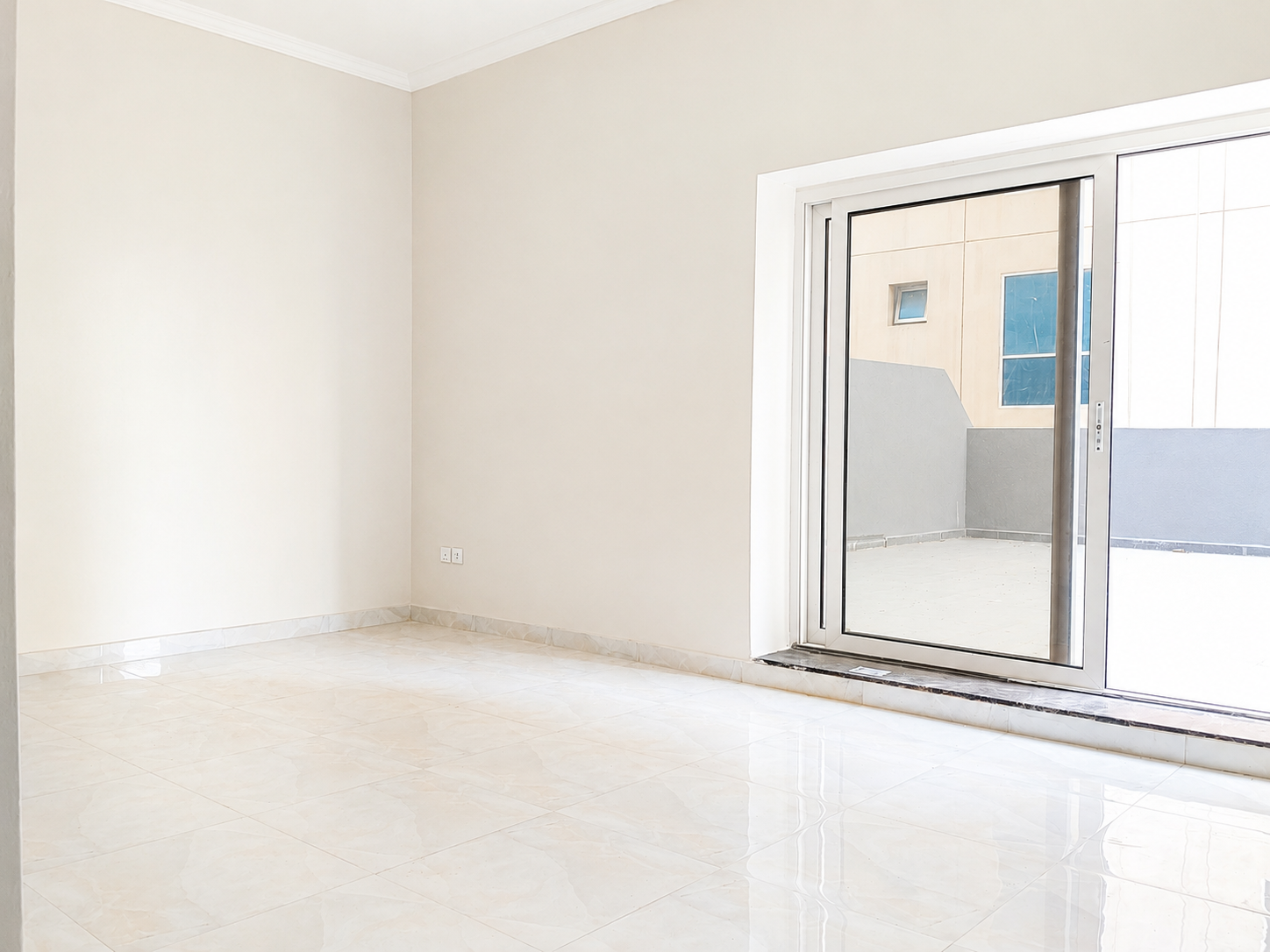 1 BHK | Huge 833 Sq. Ft. Private Terrace | Only AED 60K