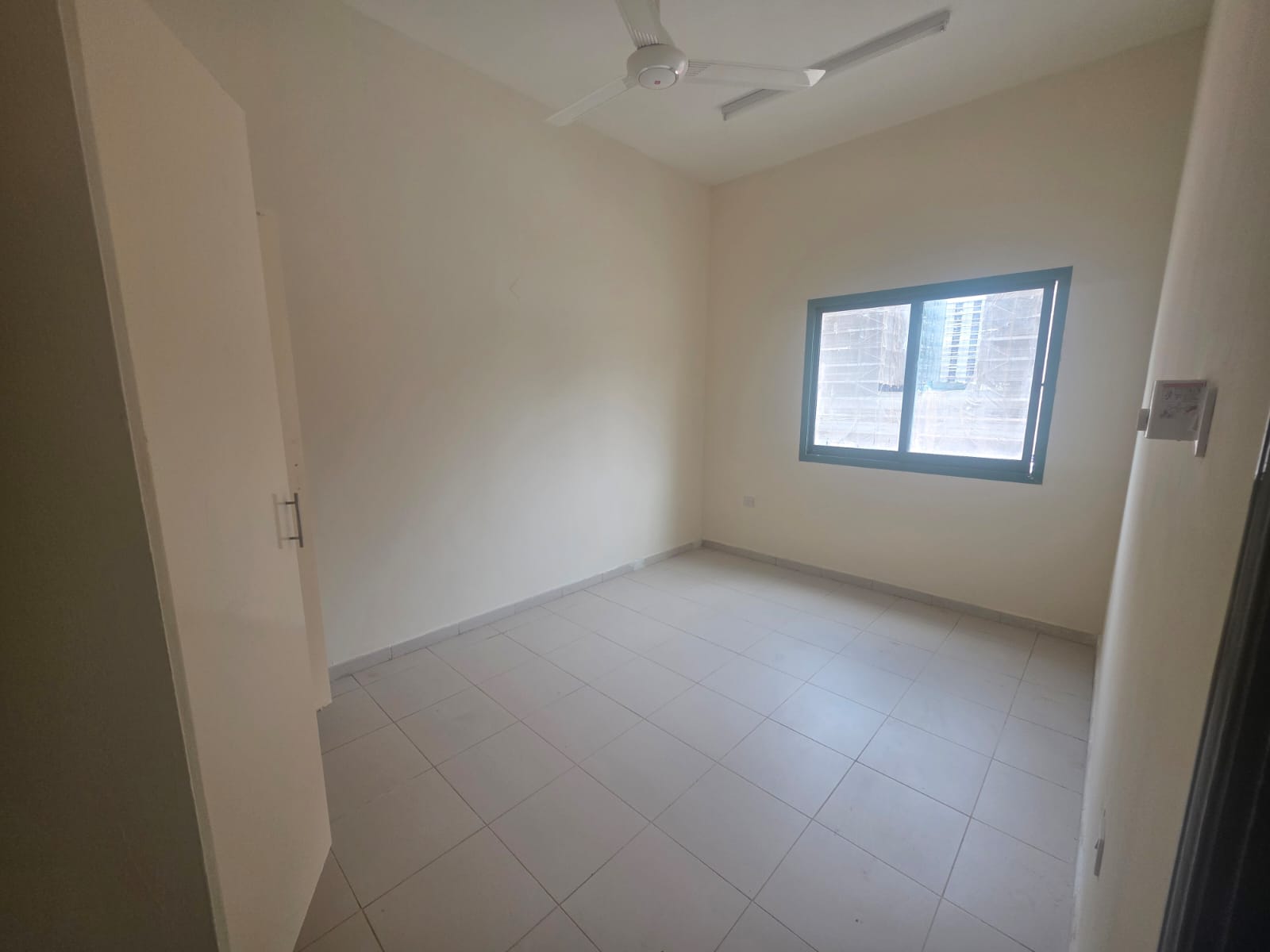 Spacious Layout | Big balcony | Near Bus Stop