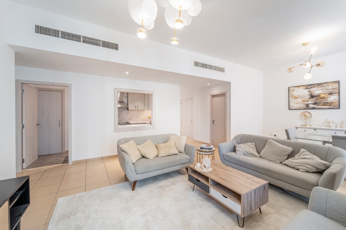 Ready to Move In | Bright Apartment | High Floor