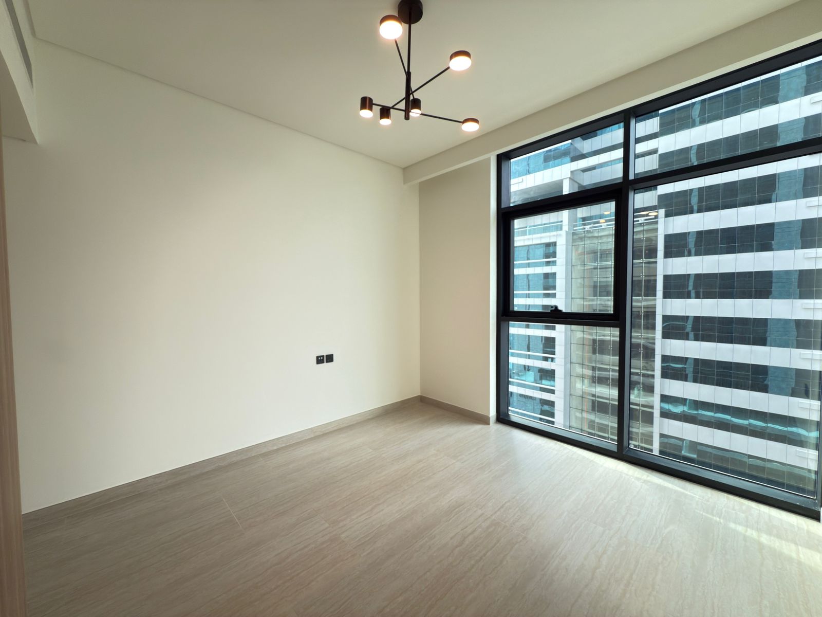 Huge Layout | Brand New Building | Near Metro