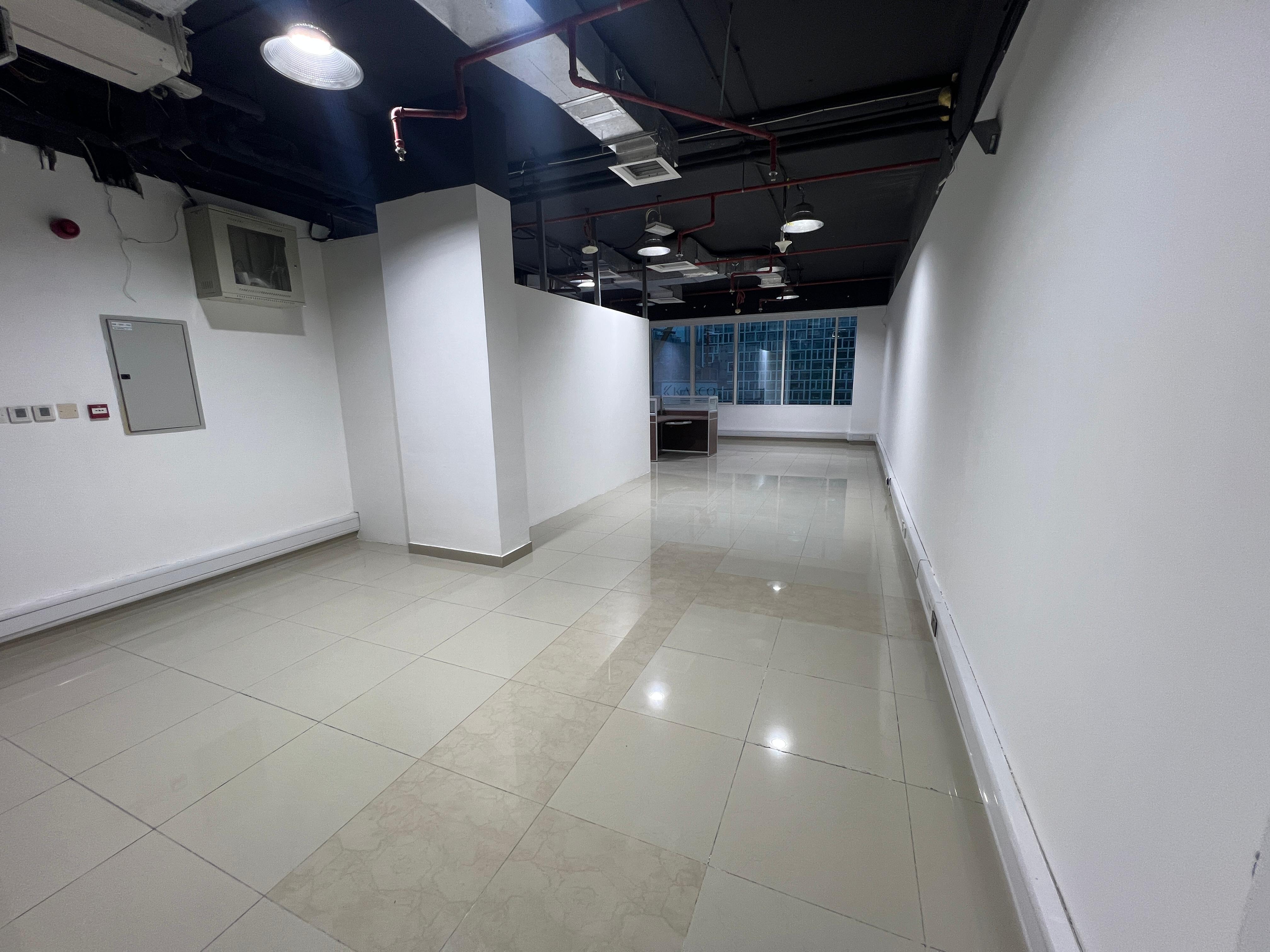 Spacious Office | Ready to Move-in | City View