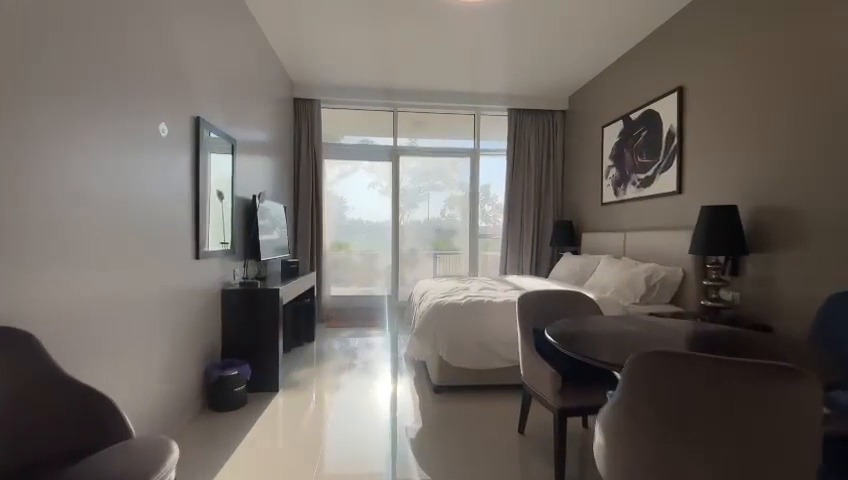 Prime Location | Fully Furnished | Ready to Move · صورة 3