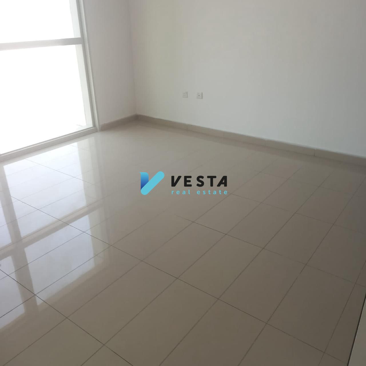 Ample Layout | Panoramic Island View | Mid Floor | Rent Refund