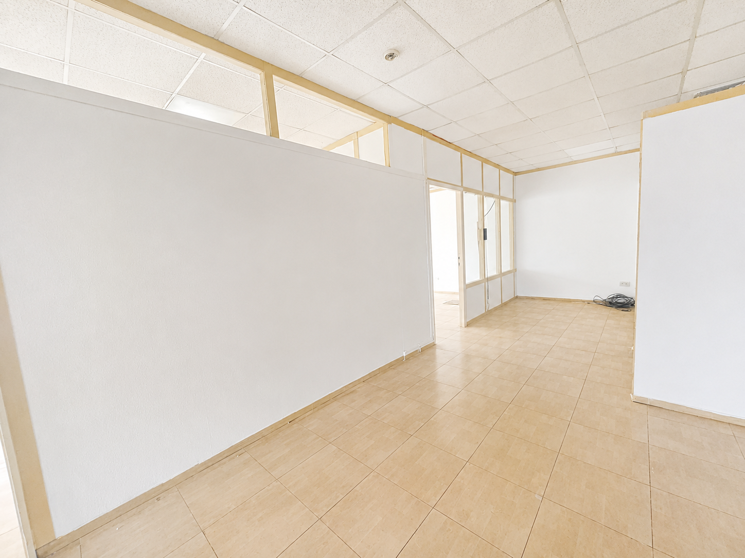 Modern Commercial Office | Ready to Move