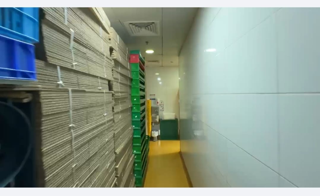 SPACIOUS WAREHOUSE | AL QUOZ | PRIME LOCATION