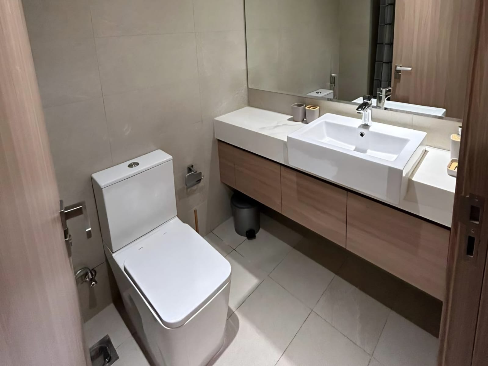 Modern Canal-Side Living | Azizi Riviera 43 Stylish Apartment