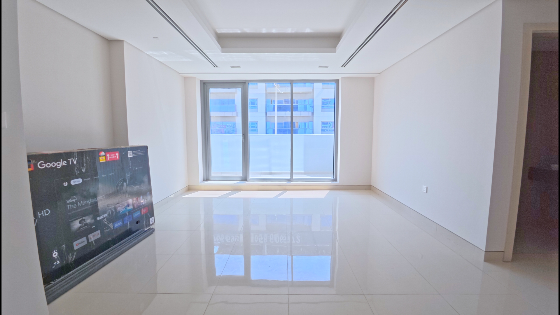 Spacious Layout | Vacant |with Balcony | Open Kitchen Prime Location