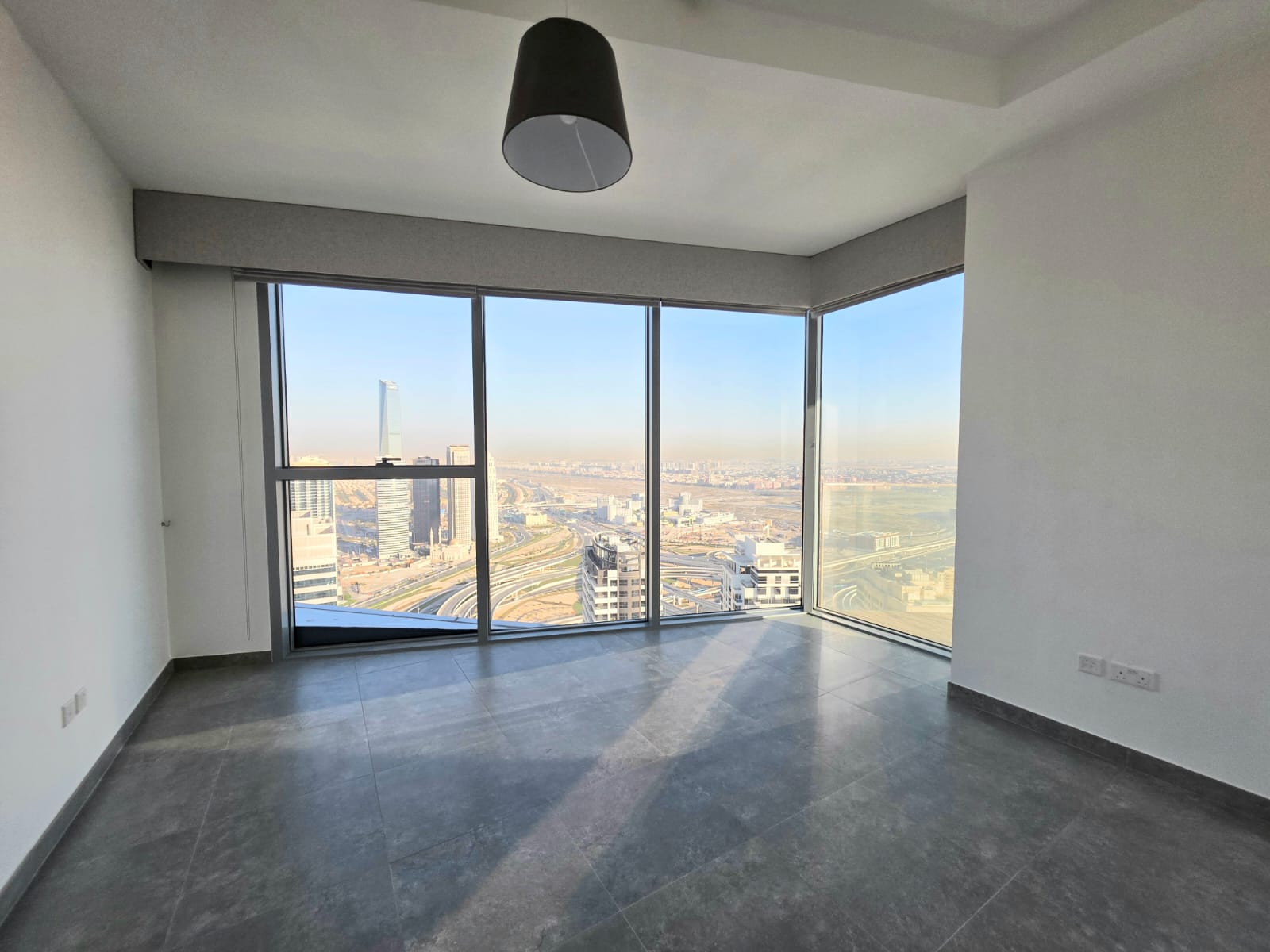 Full Marina view +Maids Room High floor