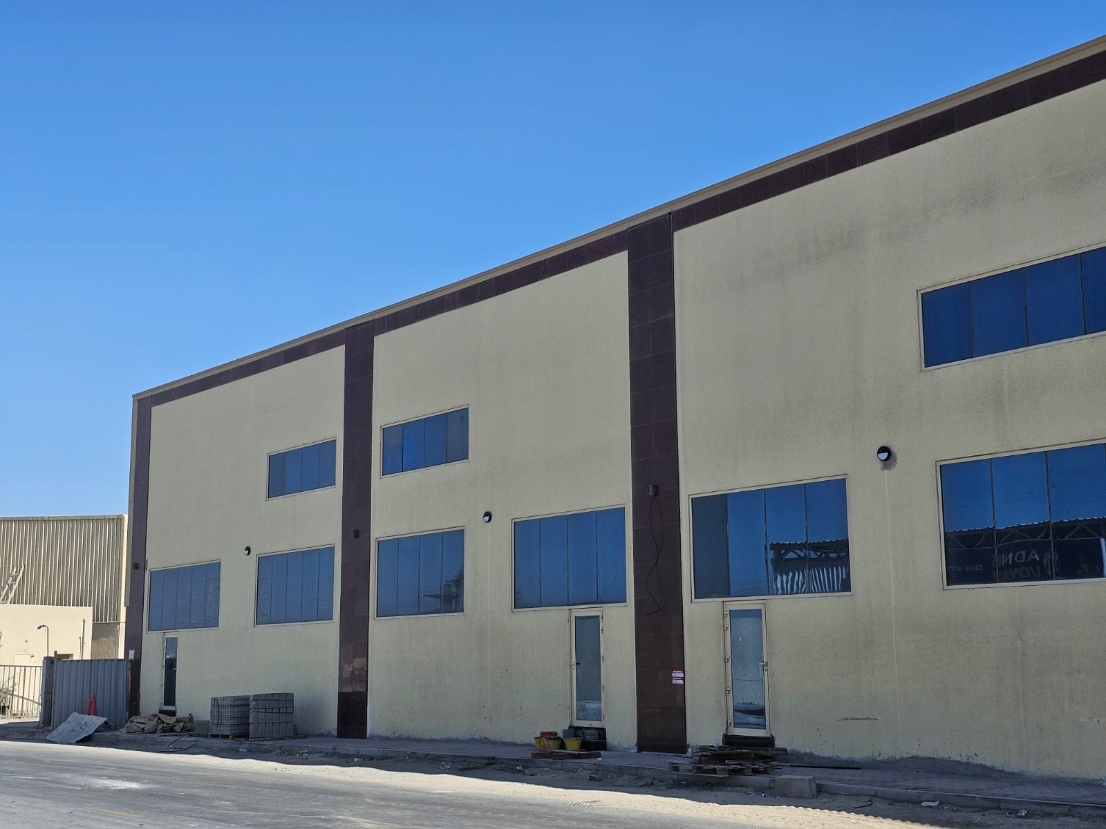 SPACIOUS WAREHOUSE | JABAL ALI | PRIME LOCATION