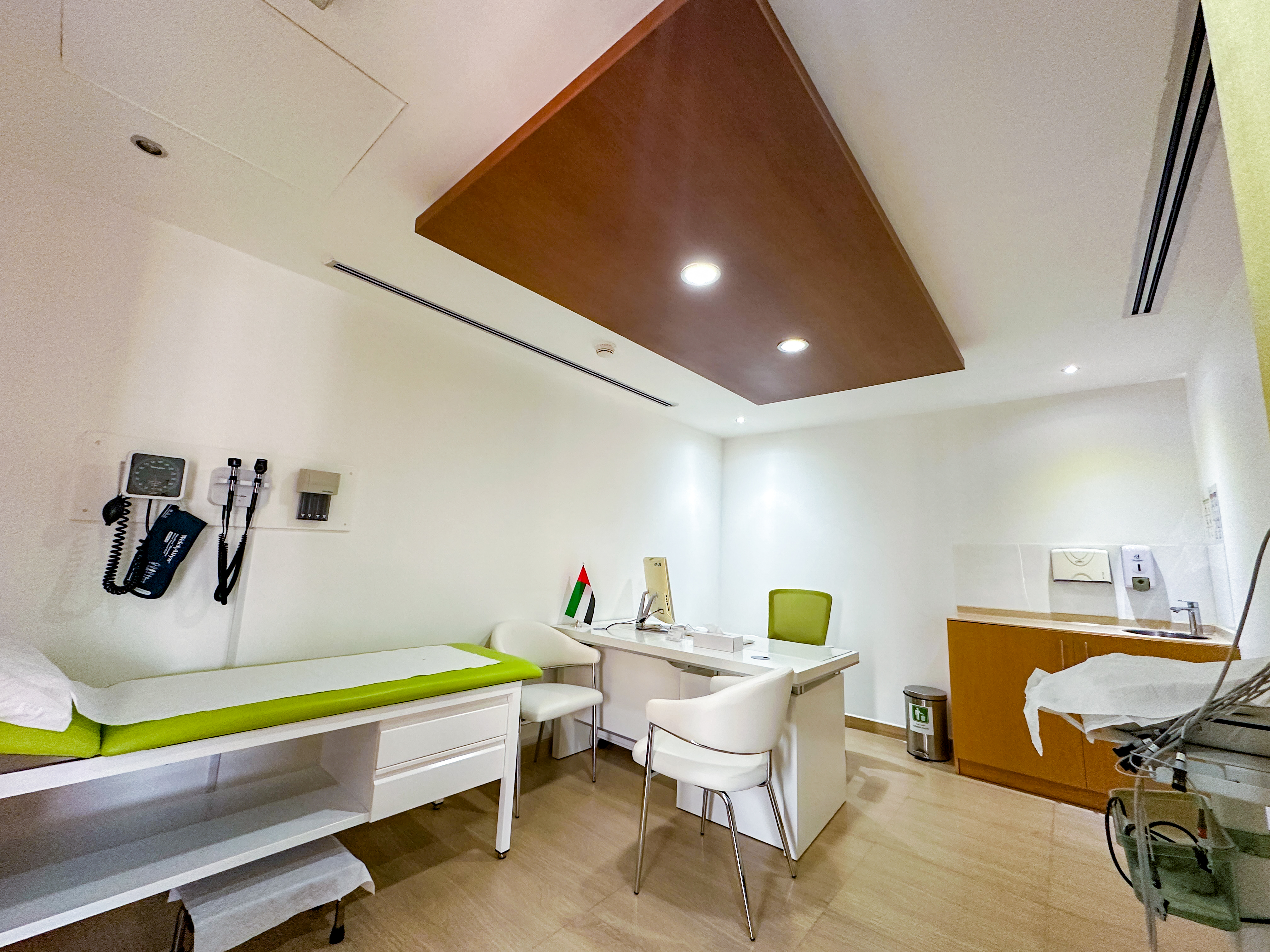 DHA Licensed Clinic | Turnkey Medical Facility | 4 Consultation Rooms