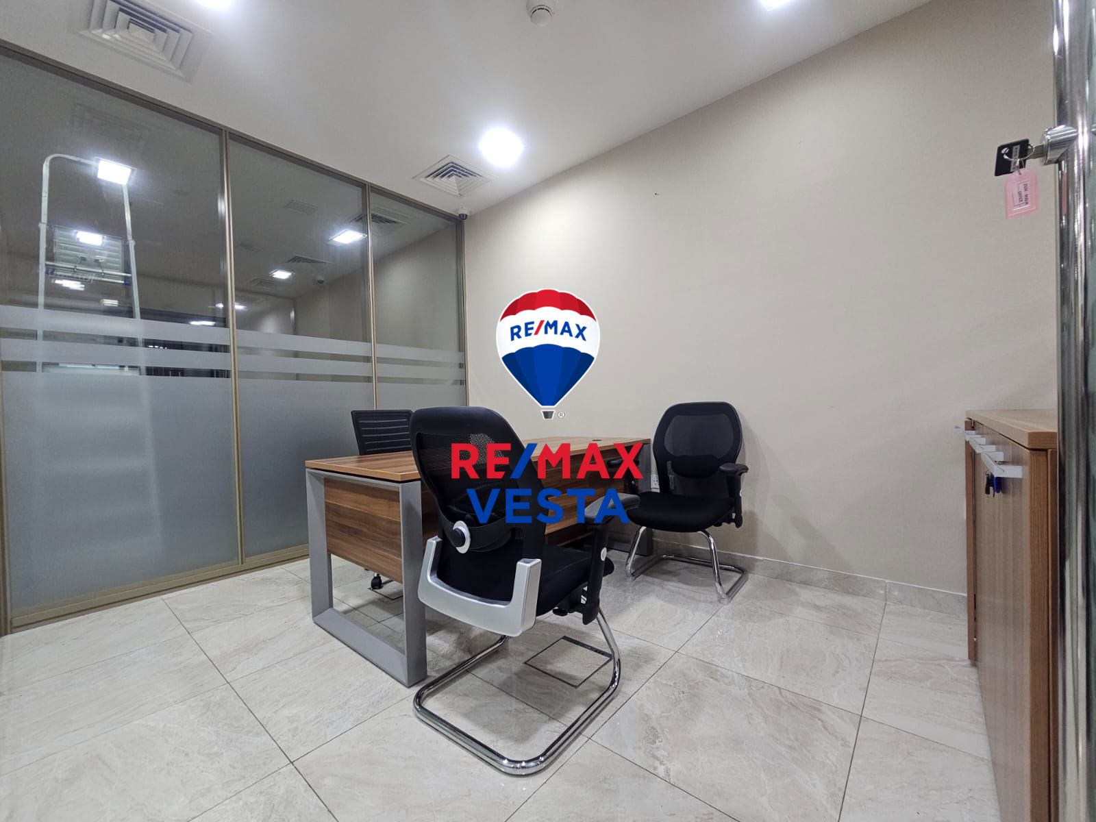 Fully Fitted Office | Multiple Glass Partitions | High ROI | Parking